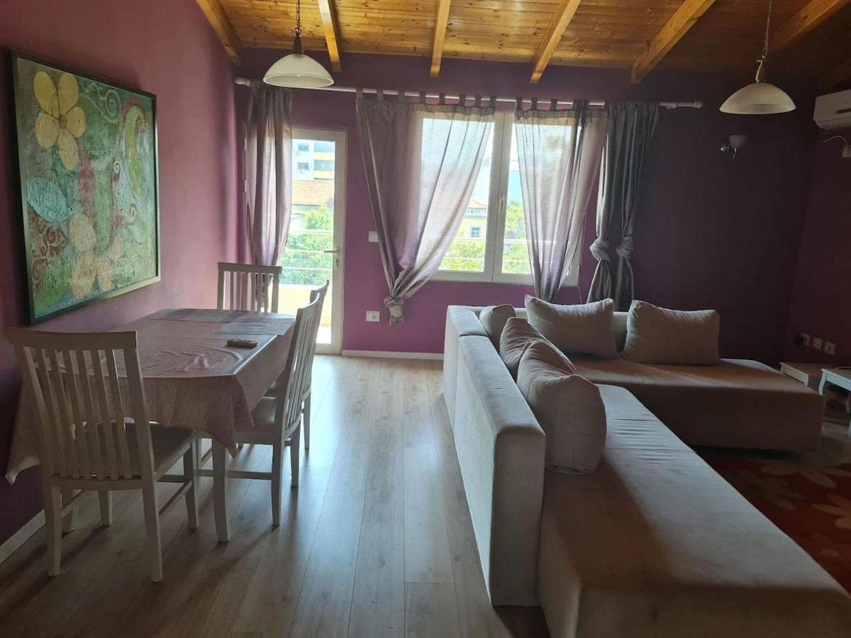 Penthahouse Shallvare Tirana Exteriör bild