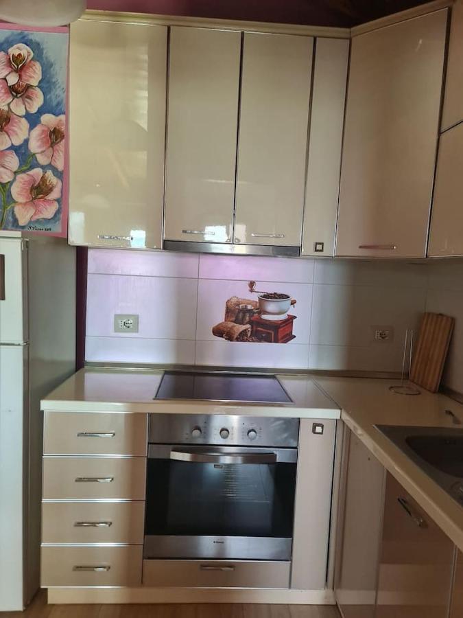 Penthahouse Shallvare Tirana Exteriör bild
